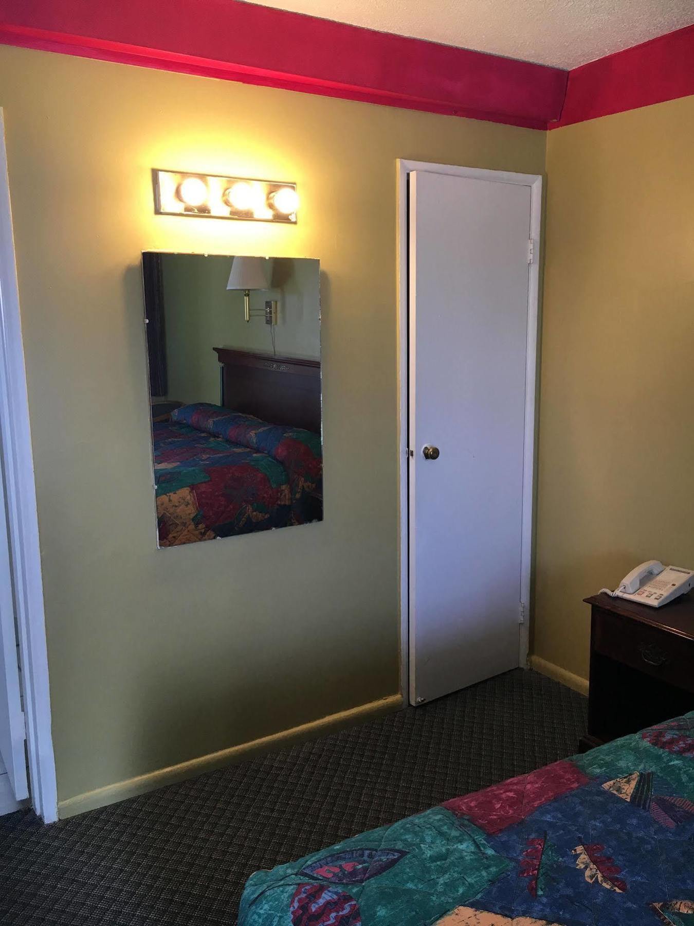 Travel Inn Motel Мичиган Сити Екстериор снимка